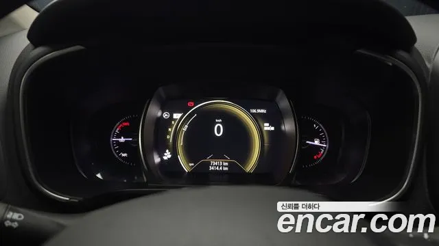Renault-KoreaSamsung Koleos 2019 thumb 8