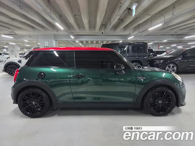 MINI Hatch 2017 thumb 4