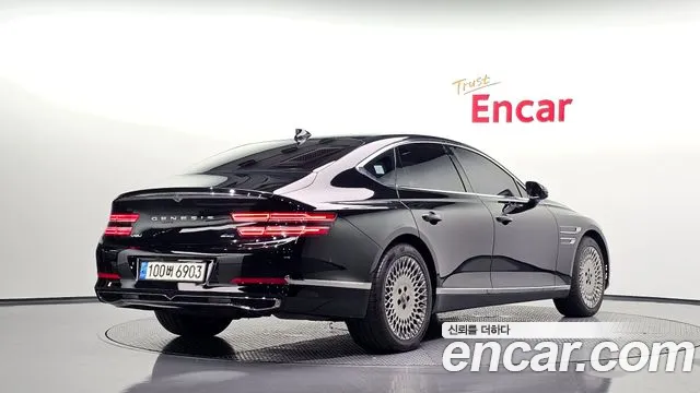 Genesis G80 2020 thumb 2