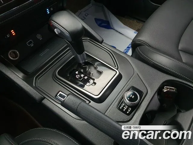 KG_Mobility_Ssangyong Rexton 2021 thumb 9