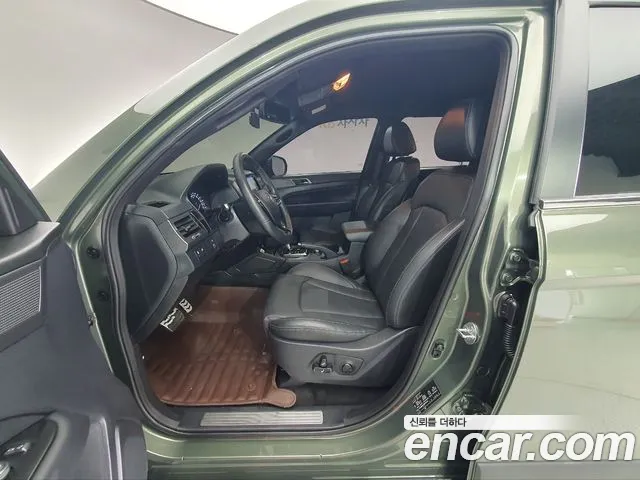 KG_Mobility_Ssangyong Rexton 2021 thumb 10
