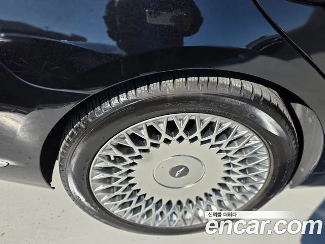 Genesis G90 2021 thumb 8