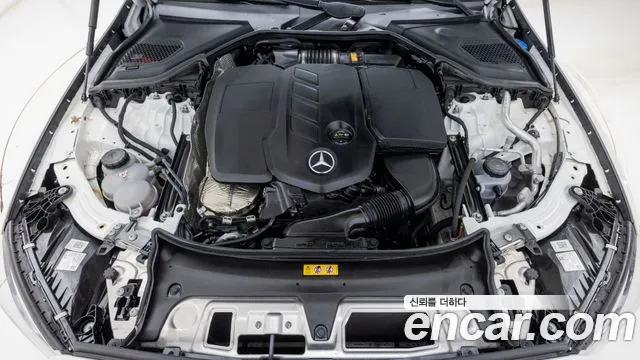 Mercedes-Benz E-Класс 2025 thumb 6