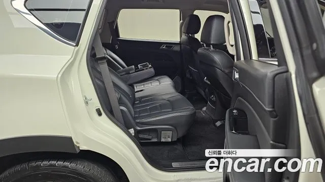 KG_Mobility_Ssangyong Rexton 2021 thumb 10