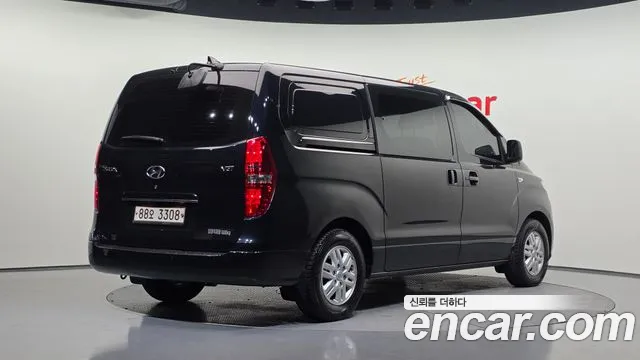 Hyundai Starex 2020 thumb 2