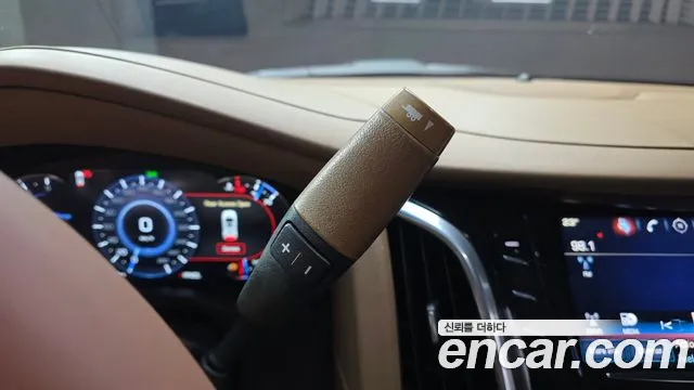 Cadillac Escalade 2017 thumb 9