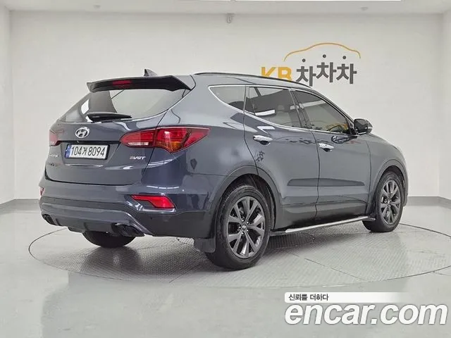 Hyundai Santa Fe 2015 thumb 4