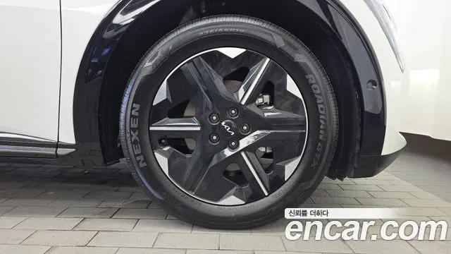 Kia EV6 2026 thumb 5