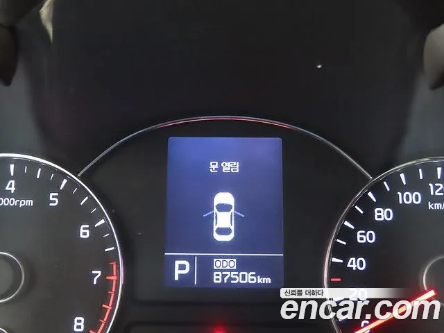 Kia K3 2013 thumb 6
