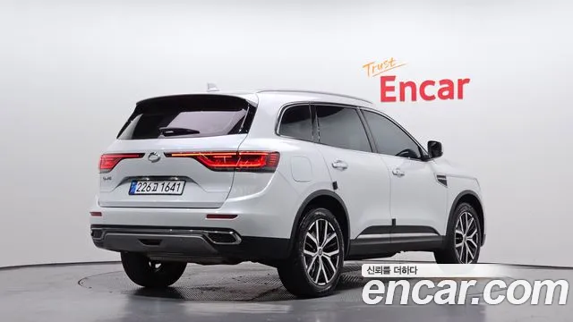 Renault-KoreaSamsung Koleos 2022 thumb 2