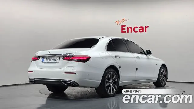 Mercedes-Benz E-Класс 2021 thumb 2
