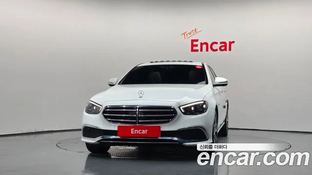 Mercedes-Benz E-Класс 2021 thumb 3