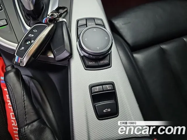 BMW 4-Series 2016 thumb 8