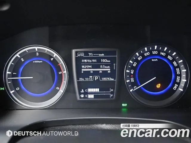 KG_Mobility_Ssangyong Rexton 2018 thumb 8