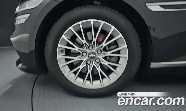 Genesis G80 2023 thumb 5