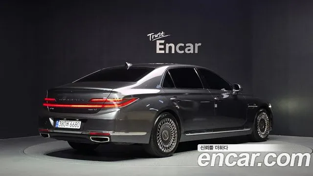 Genesis G90 2020 thumb 2