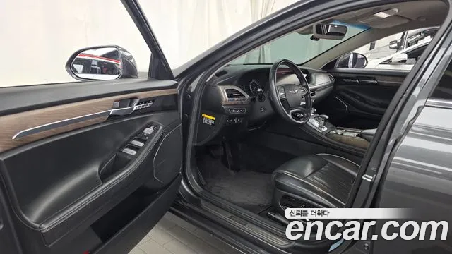 Genesis G90 2020 thumb 10