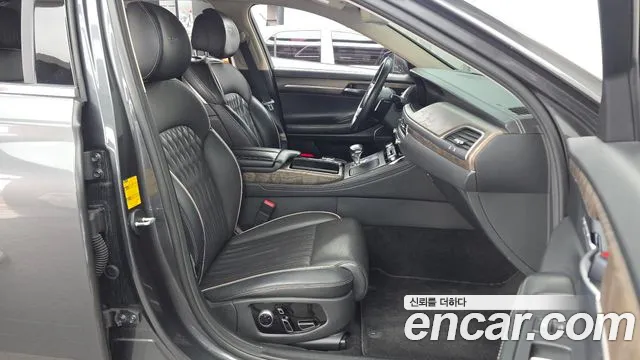 Genesis G90 2020 thumb 11