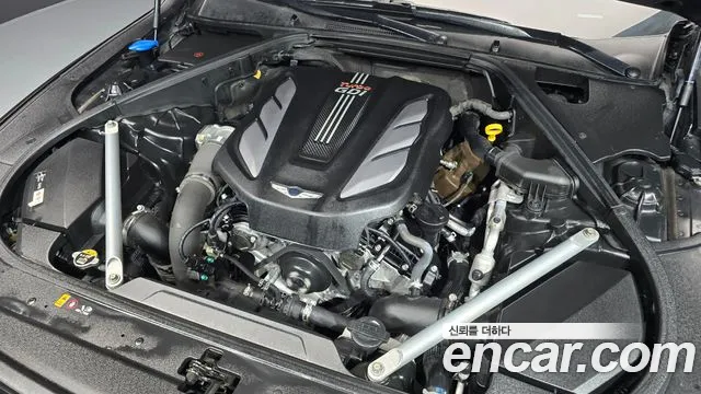 Genesis G90 2019 thumb 6