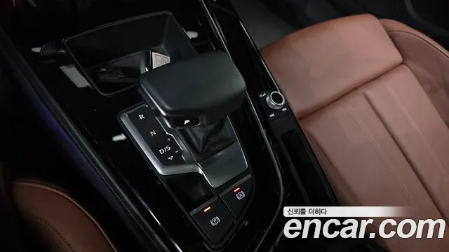 Audi A4 2021 thumb 9