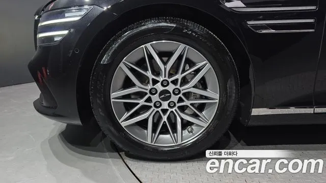 Genesis G80 2024 thumb 4