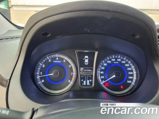 Hyundai Grandeur 2013 thumb 7
