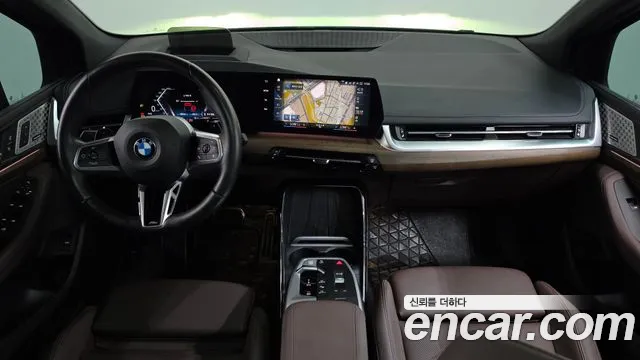 BMW 2-Series 2023 thumb 7