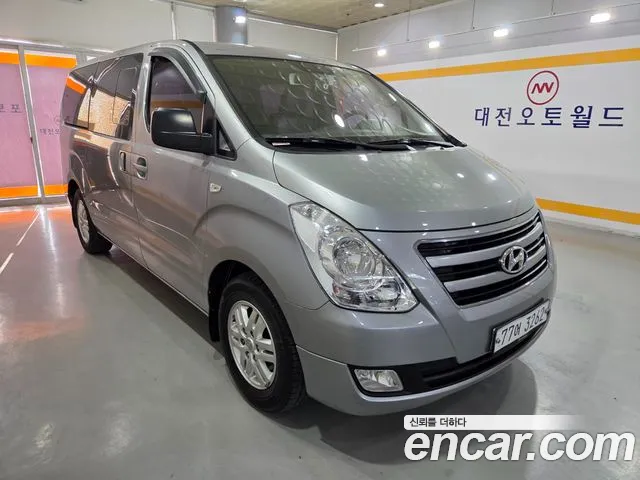 Hyundai Starex 2016 thumb 3