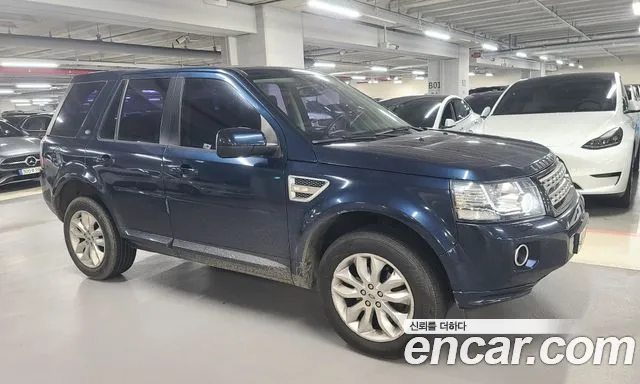 Land Rover Freelander 2013 thumb 2