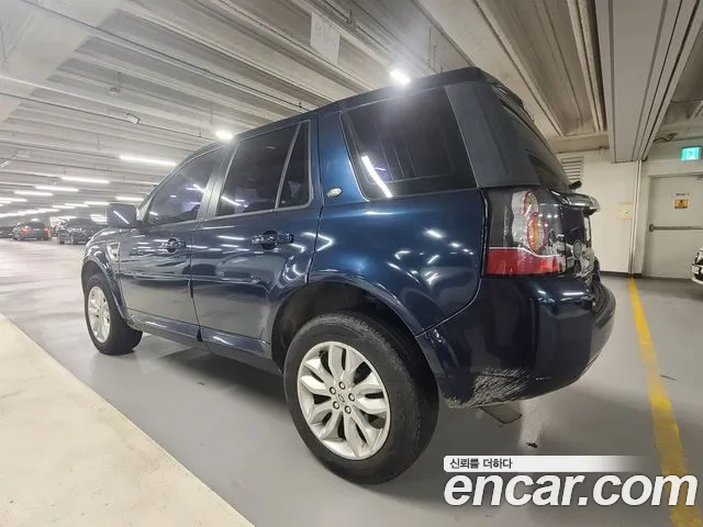 Land Rover Freelander 2013 thumb 4
