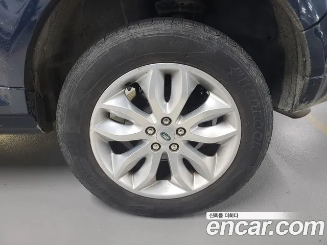 Land Rover Freelander 2013 thumb 8