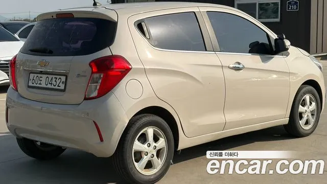 ChevroletGMDaewoo Spark 2016 thumb 4