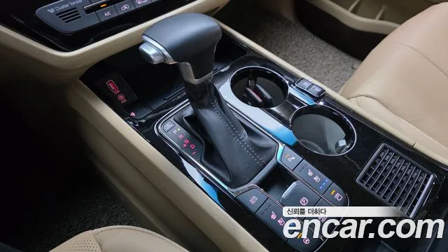 Kia Carnival 2020 thumb 9