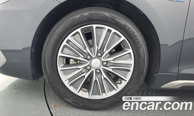Hyundai Grandeur 2019 thumb 5