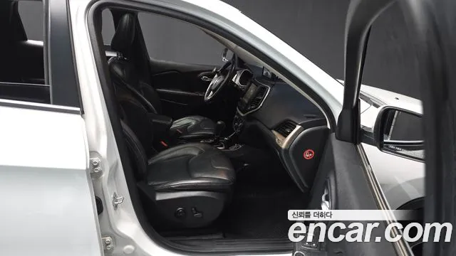 Jeep Cherokee 2016 thumb 11