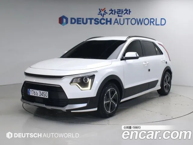 Kia Niro 2022 thumb 2