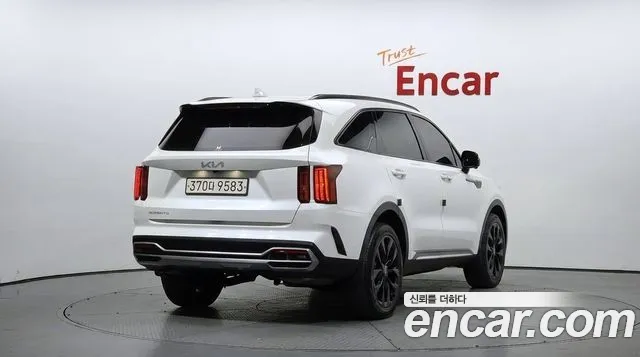 Kia Sorento 2023 thumb 2