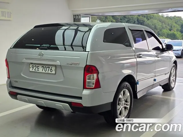 KG_Mobility_Ssangyong KORANDO 2012 thumb 2
