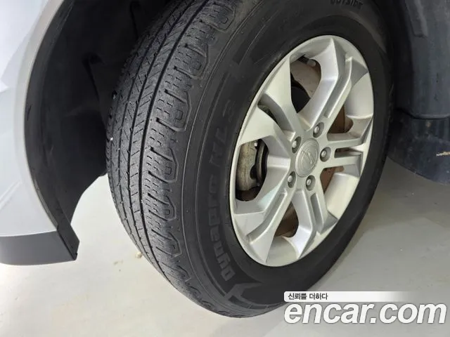 KG_Mobility_Ssangyong KORANDO 2012 thumb 5