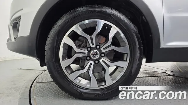 KG_Mobility_Ssangyong KORANDO 2016 thumb 5