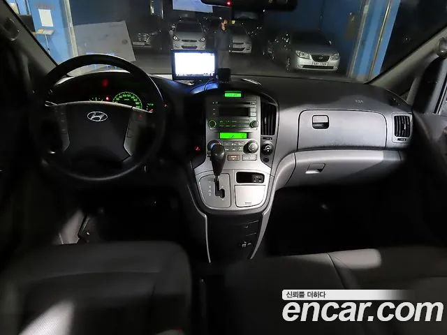 Hyundai Starex 2013 thumb 5