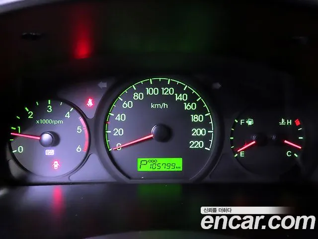 Hyundai Starex 2013 thumb 9