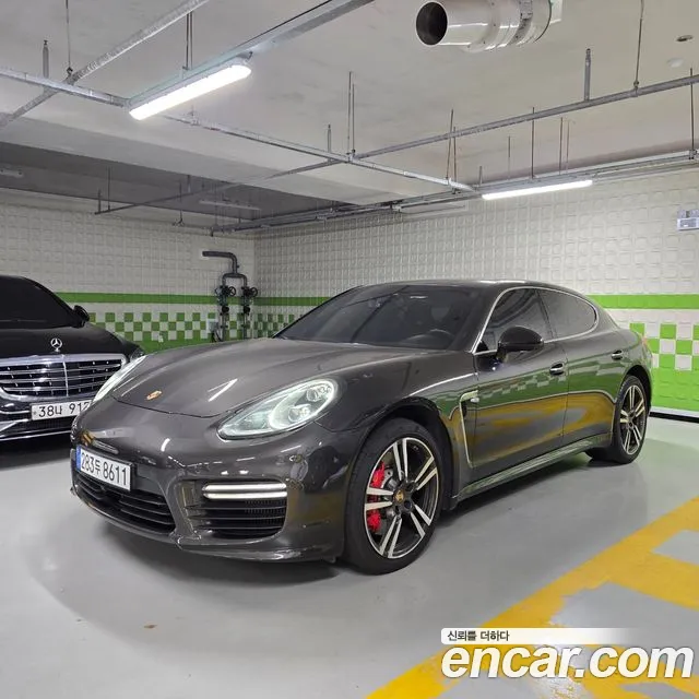Porsche Panamera 2014 thumb 2
