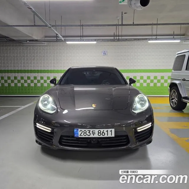 Porsche Panamera 2014 thumb 11