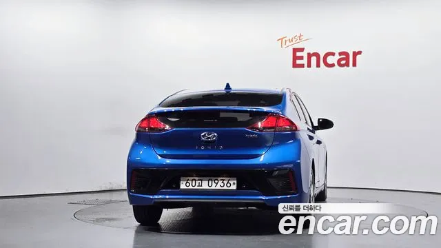 Hyundai IONIQ 6 2016 thumb 4