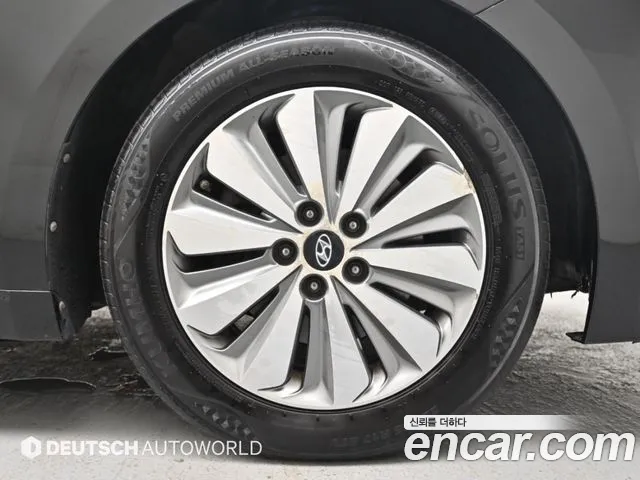 Hyundai Grandeur 2015 thumb 5