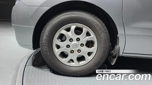 Hyundai Starex 2014 thumb 5