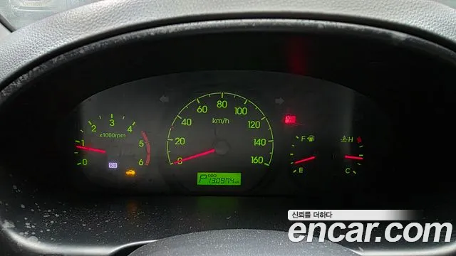 Hyundai Starex 2014 thumb 8