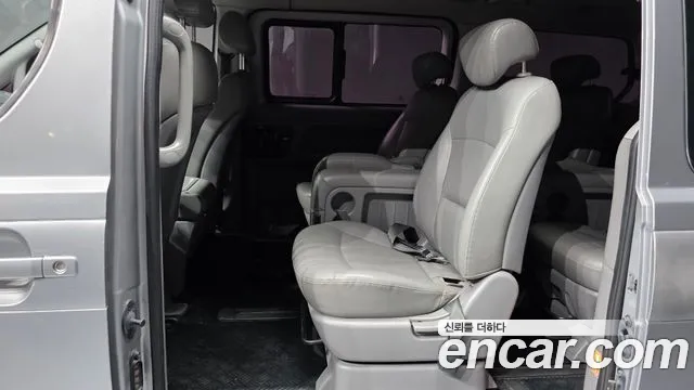 Hyundai Starex 2014 thumb 12