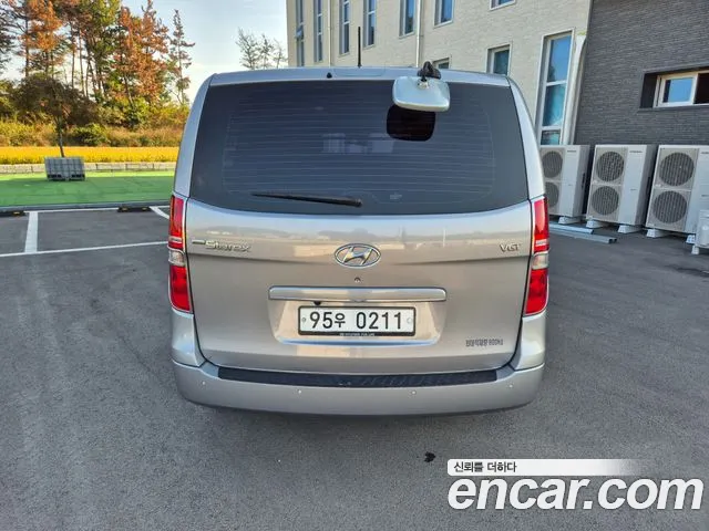 Hyundai Starex 2018 thumb 2
